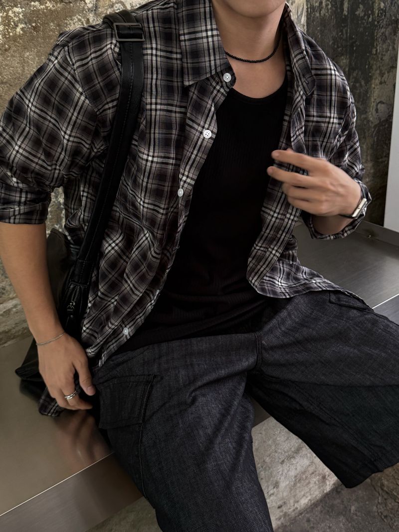 Non-fade diagonal cargo bermuda pants 
