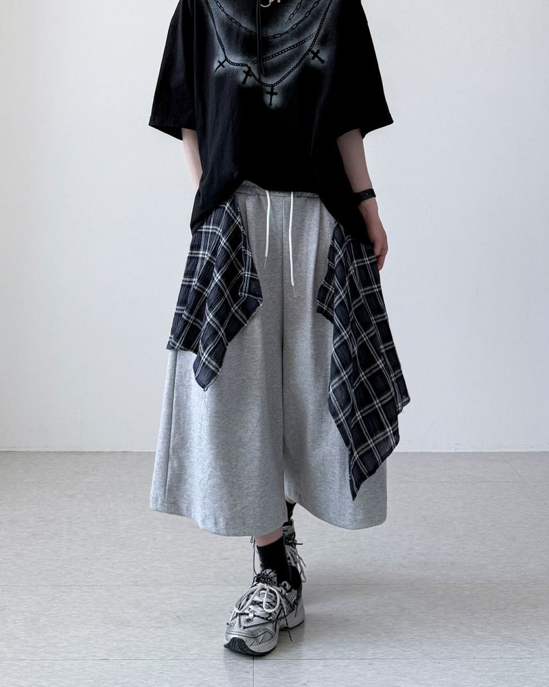 YOURNUS（ユアナス）の「Flow Check Bermuda Pants（Pants）」