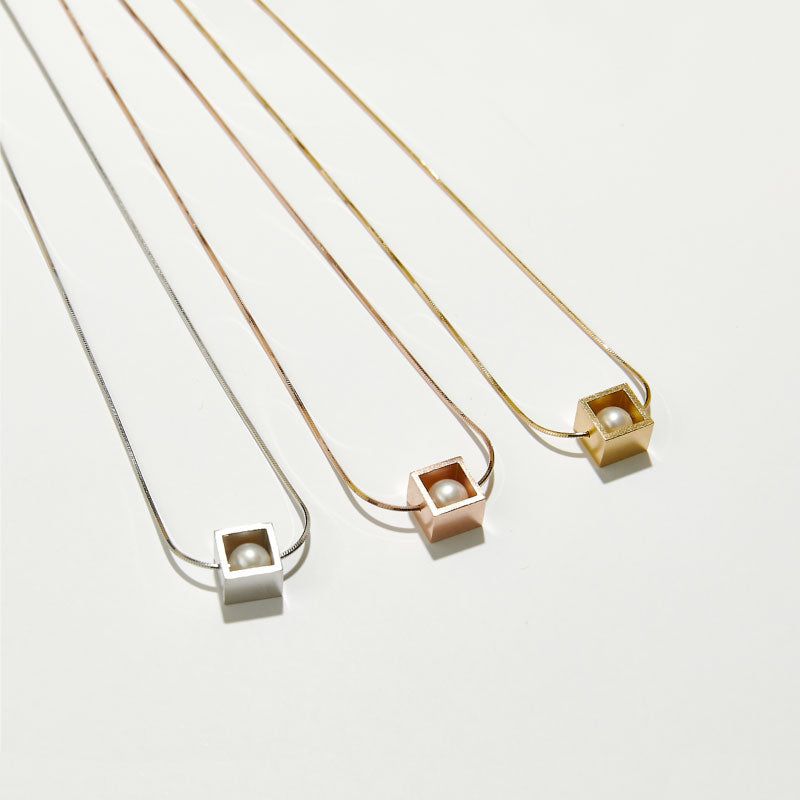 Open Cube Pearl Necklace