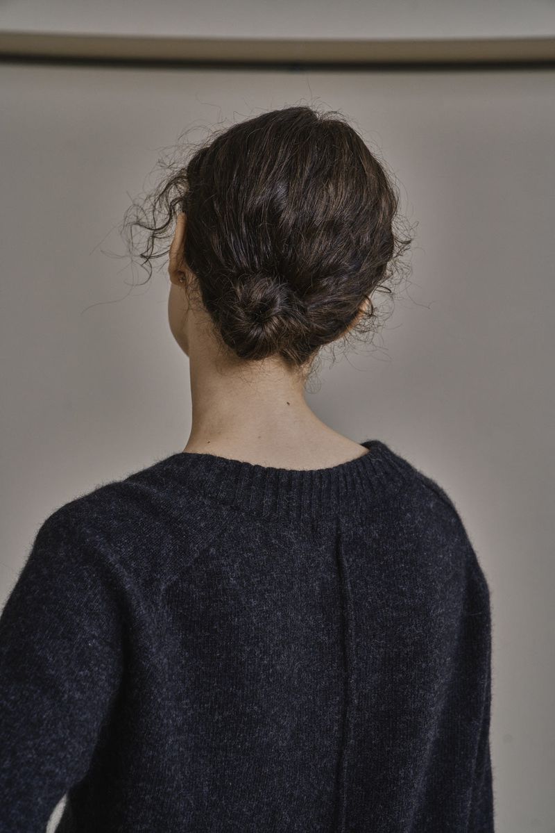 WOOL V-KNIT_CHARCOAL