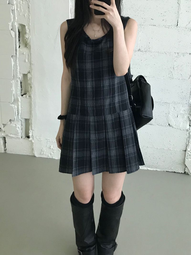 Check Pleated Mini Dress (2 colors)