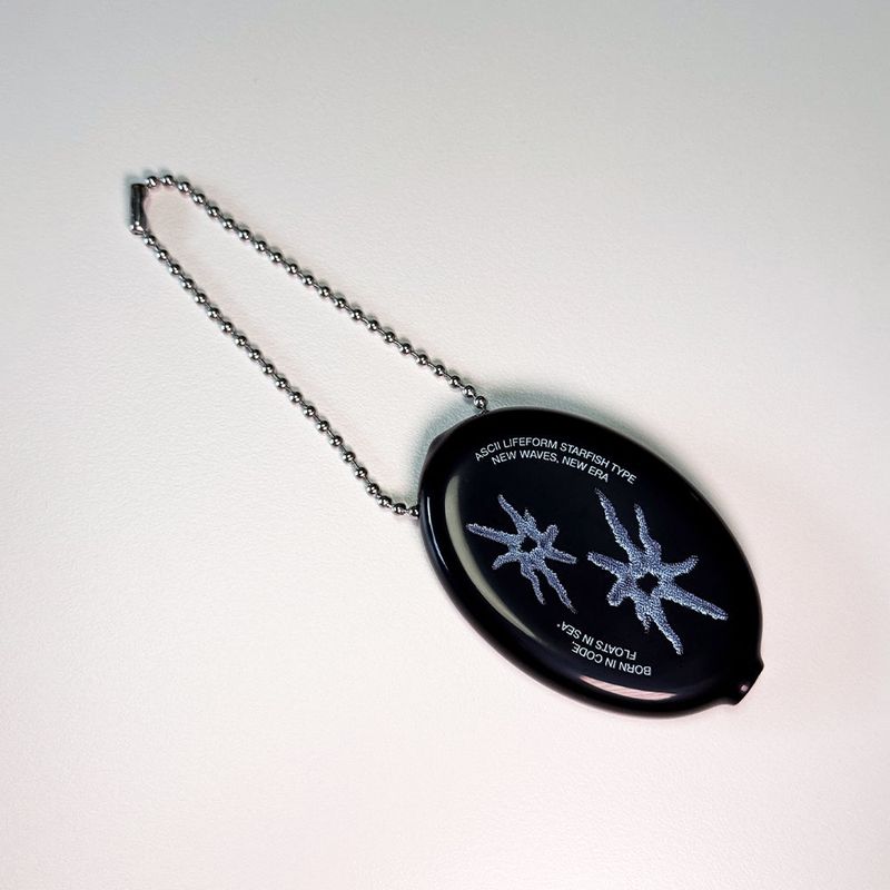 BORN IN CODE Starfish Coin Wallet Keyring (Black)