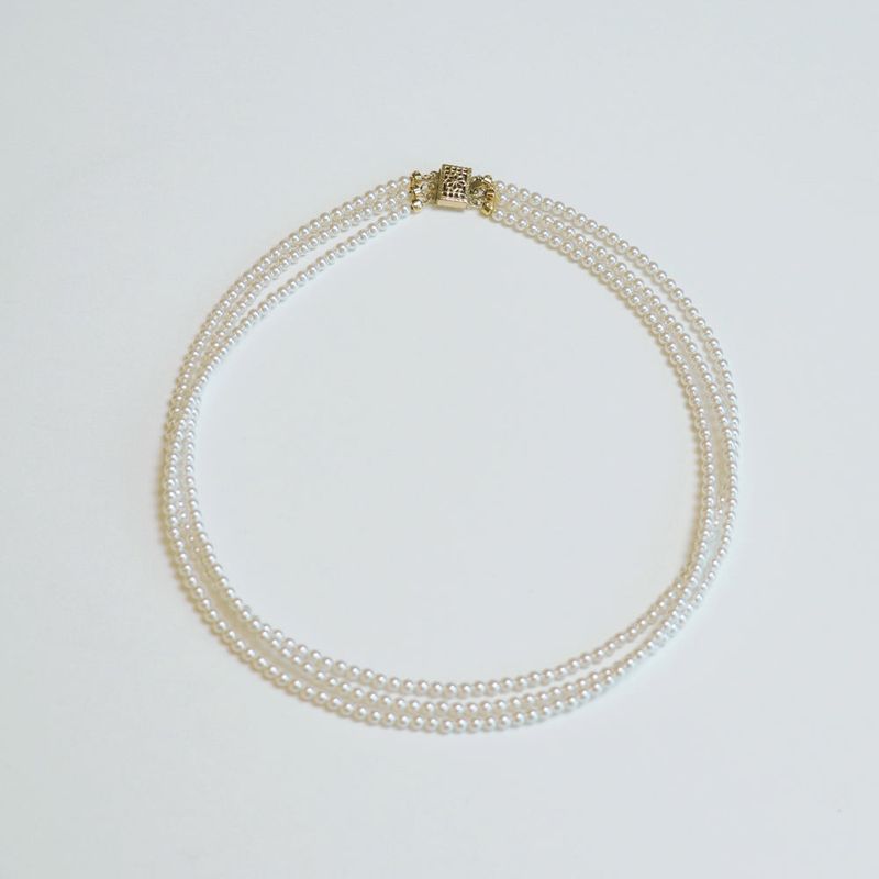 3 pearl necklace