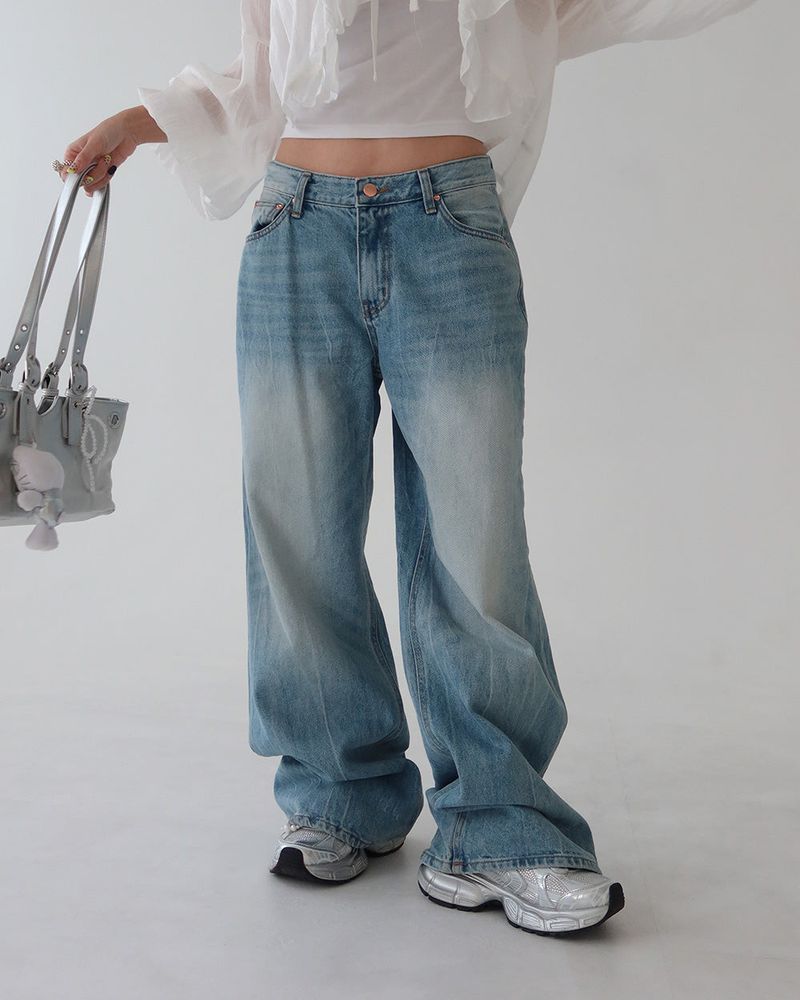Shade light blue low wide jeans