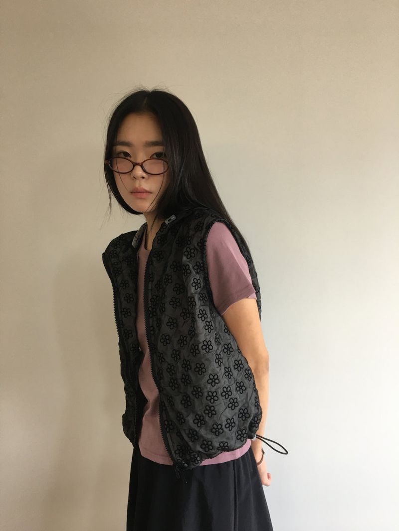 Milky Flower Hoodie Jumper (2color)