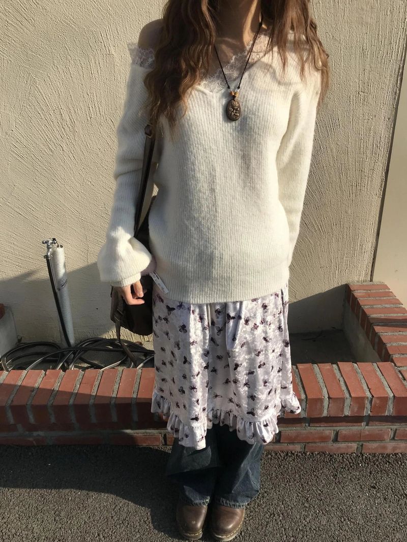 seter lace v-neck knit 