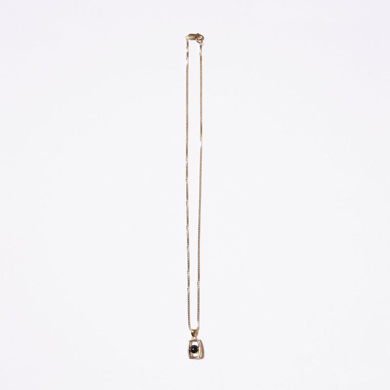 Rectangle UFO Onyx Necklace (Gold)