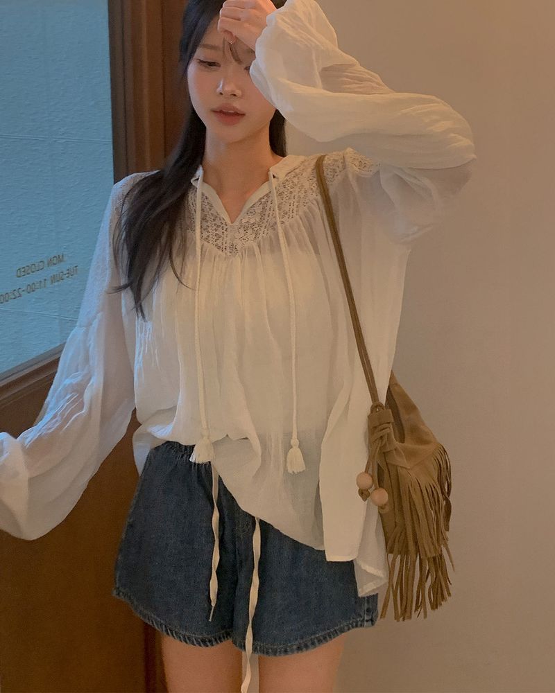 Pebbe Western Fringe Shoulder Bag