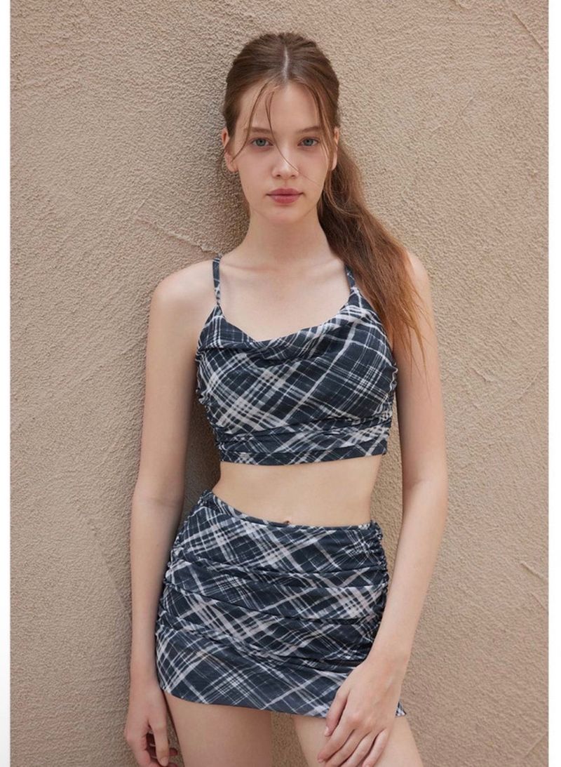 Illit Top&Bottom Set Black