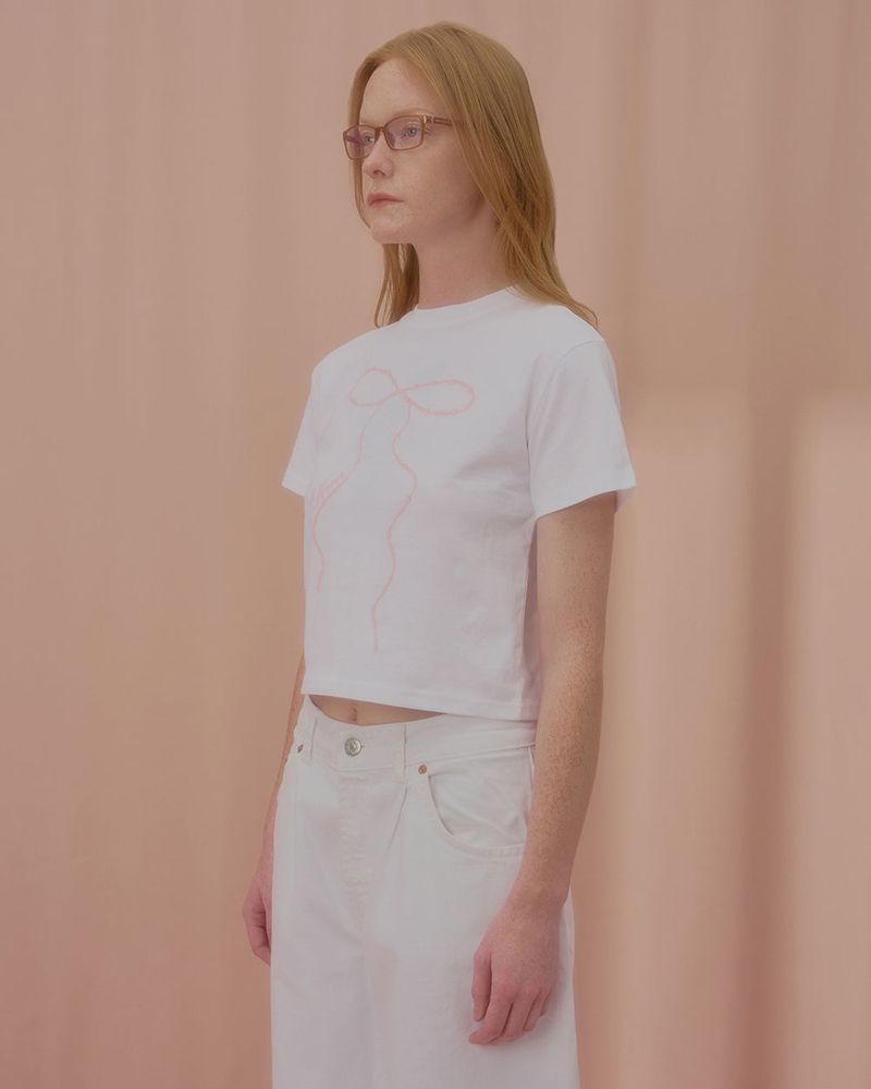 WAVE PEARL RIBBON CROP TSHIRT-WHITE