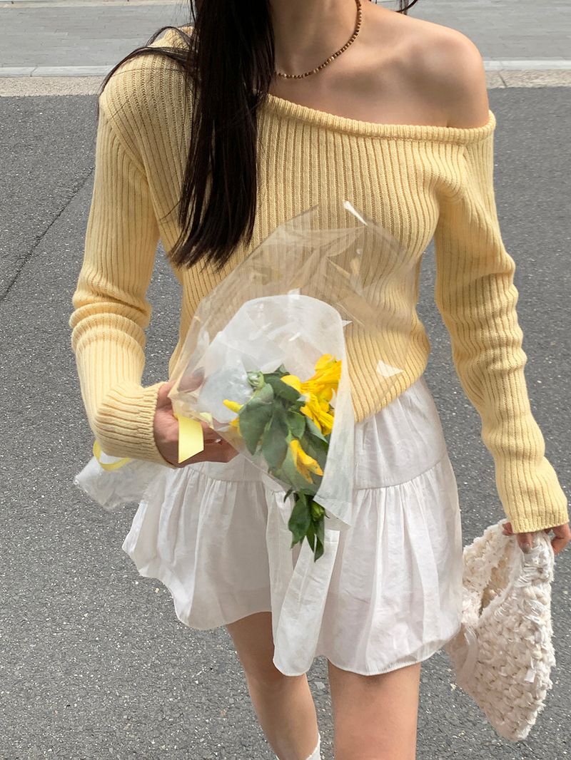[MADE] STEN GOLZI UNBALANCED OFF-SHOULDER KNIT