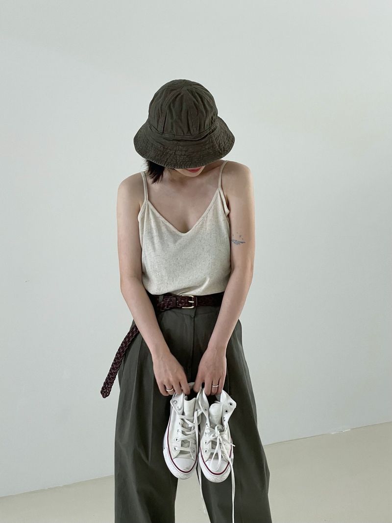 Natural linen sleeveless