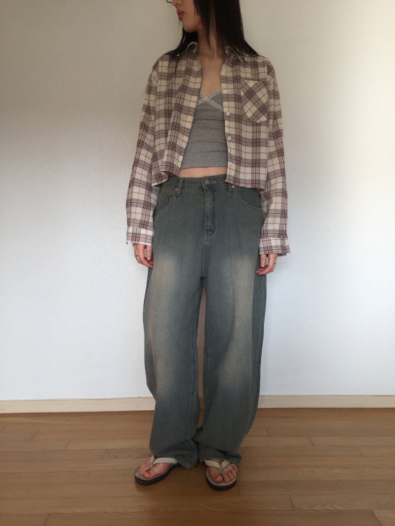 DUGGY(ダギー)の「Touch denim wide long pants (2 colors)(Pants)」