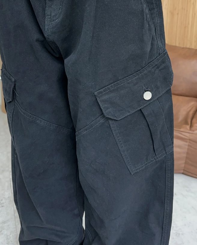 Toen-dyed diagonal cargo pants
