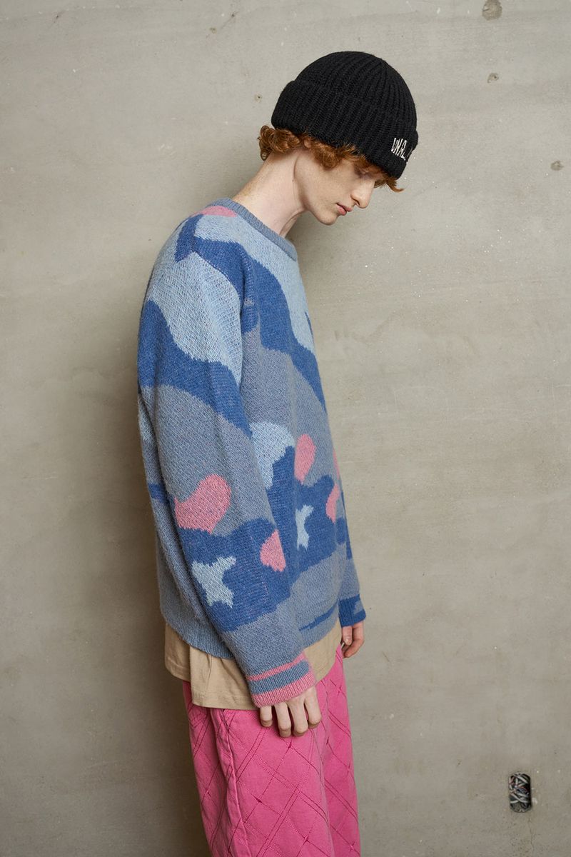 BRUSHED CAMO KNIT