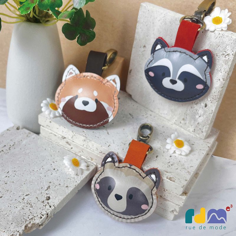 Forest Cute Friends Genuine Leather Keychain