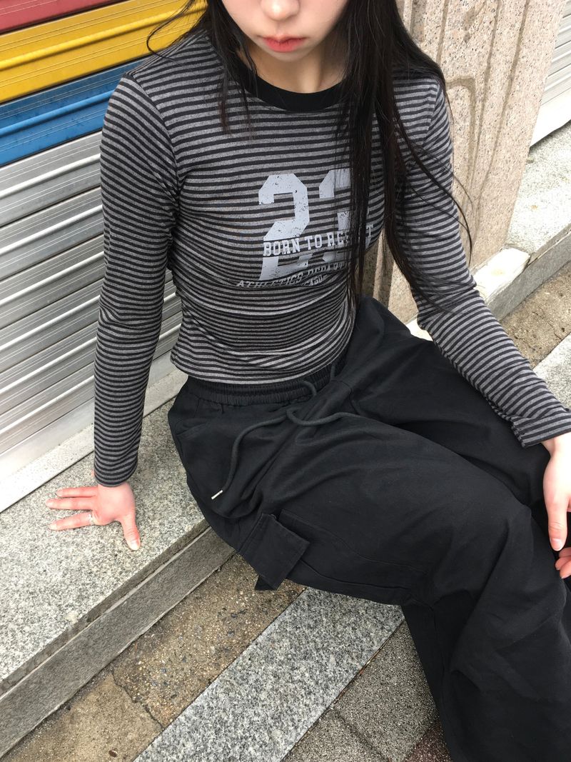 Qwerty Striped Shirred Long-Sleeve Tee (4c)