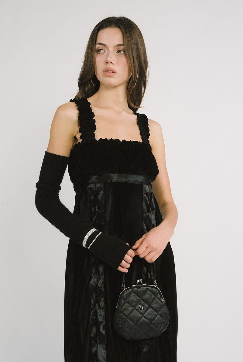 Agatha velvet dress