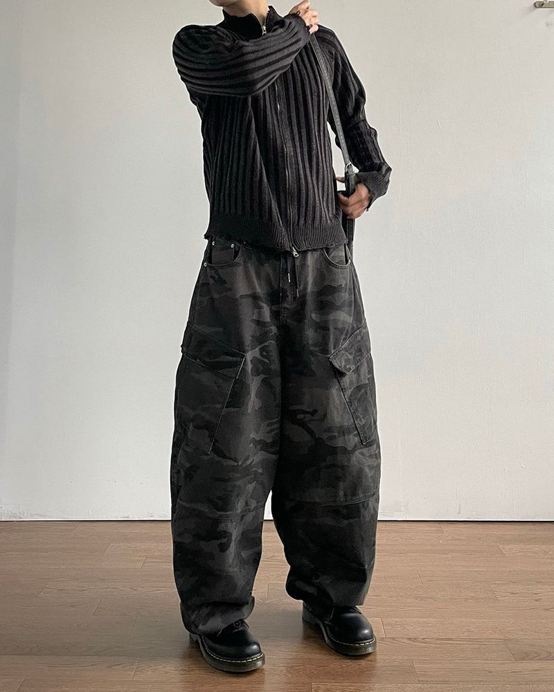 Frame Damage Knit Zip-up