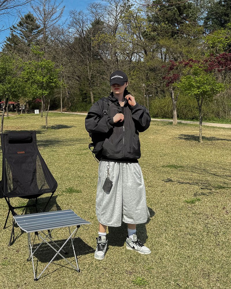 Insert Mesh Hood Windbreaker