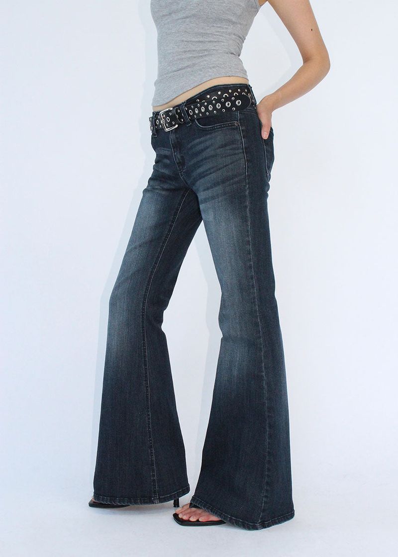 FIT LOW BOOTS CUT DENIM