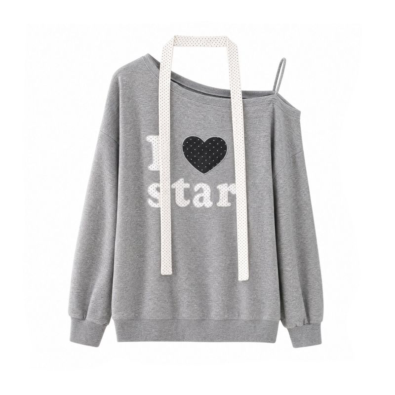 Cozy&Kitsch（コージーアンドキッチ）の「Arielle Heart Star Off-Shoulder Sweatshirt（Tops）」