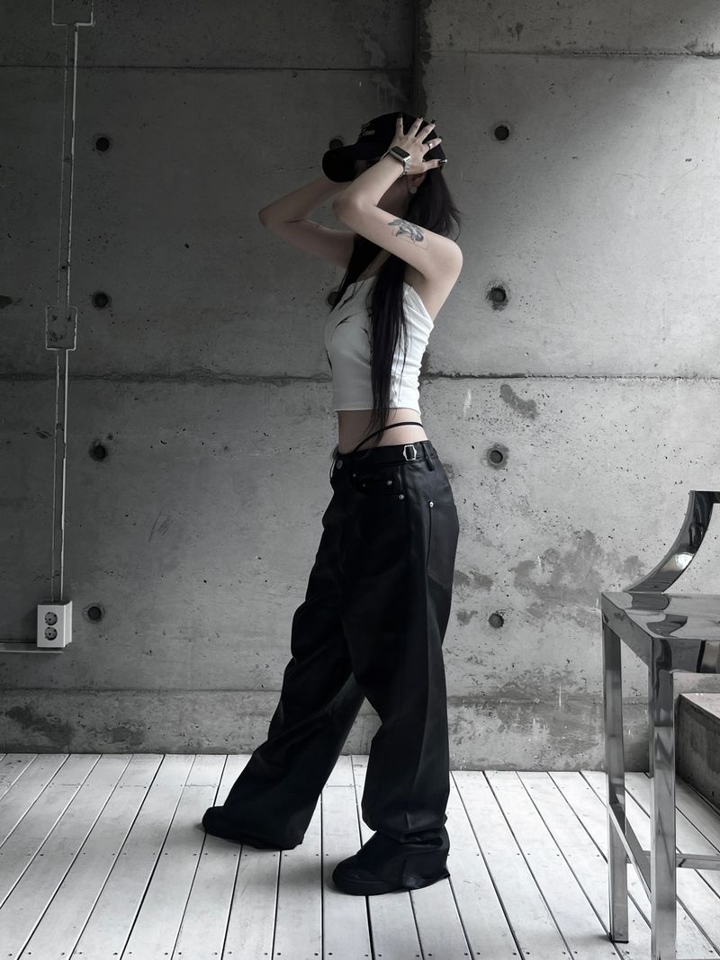 [unisex] side buckle leather wide pants