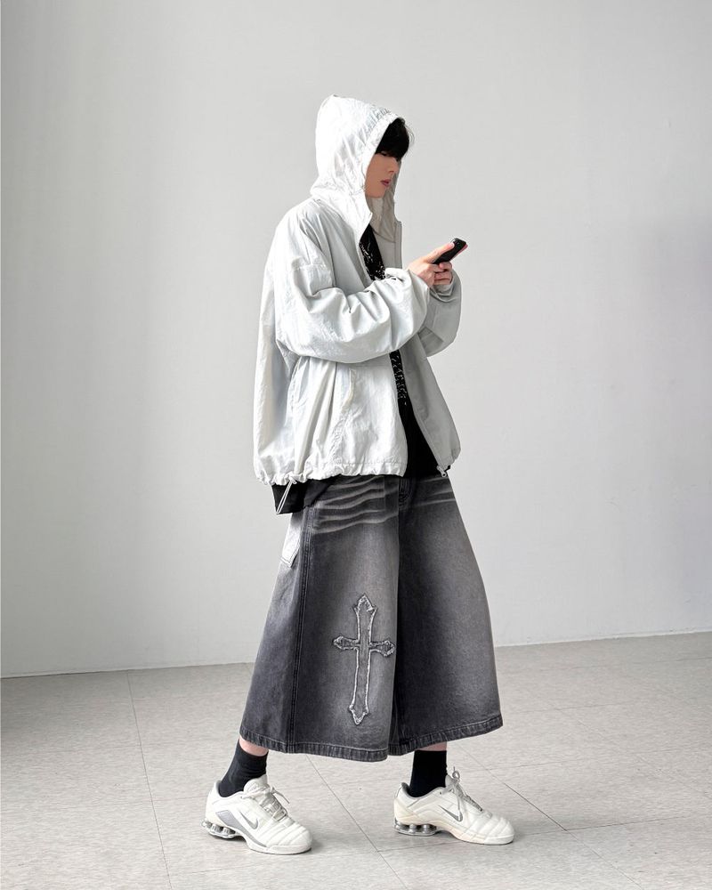 Hyke Black Bermuda Denim