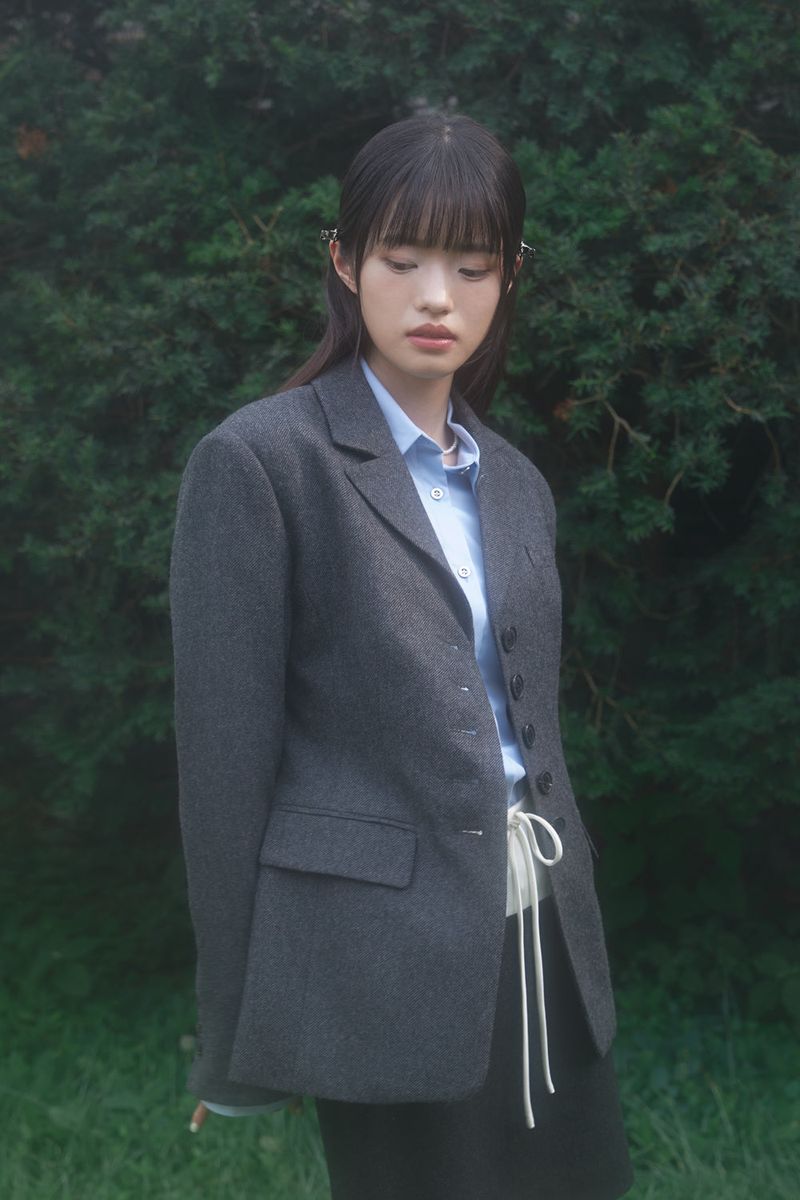 CLASSIC RIBBON JACKET (CHARCOAL)