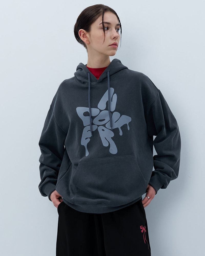 MELTING STAR LOGO PIGMENT HOODIE-CHARCOAL