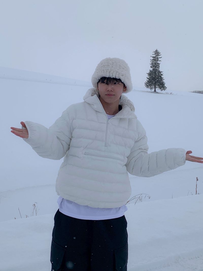 Elsa fur bucket hat