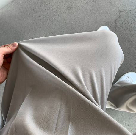 Deface Front Turtle Back Banding Wide Slacks