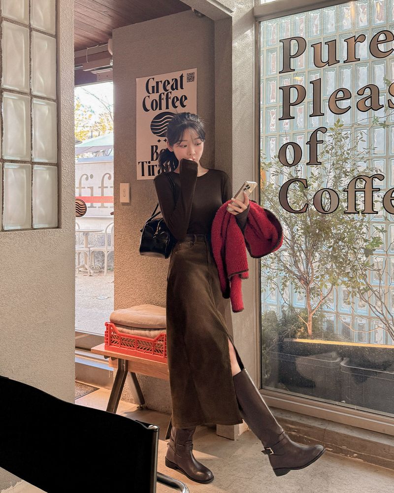 Corduroy long skirt