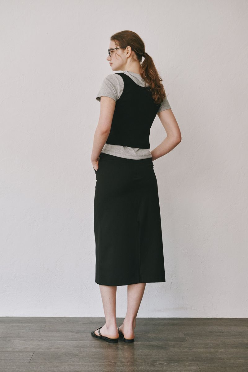Round sleeveless (Black)