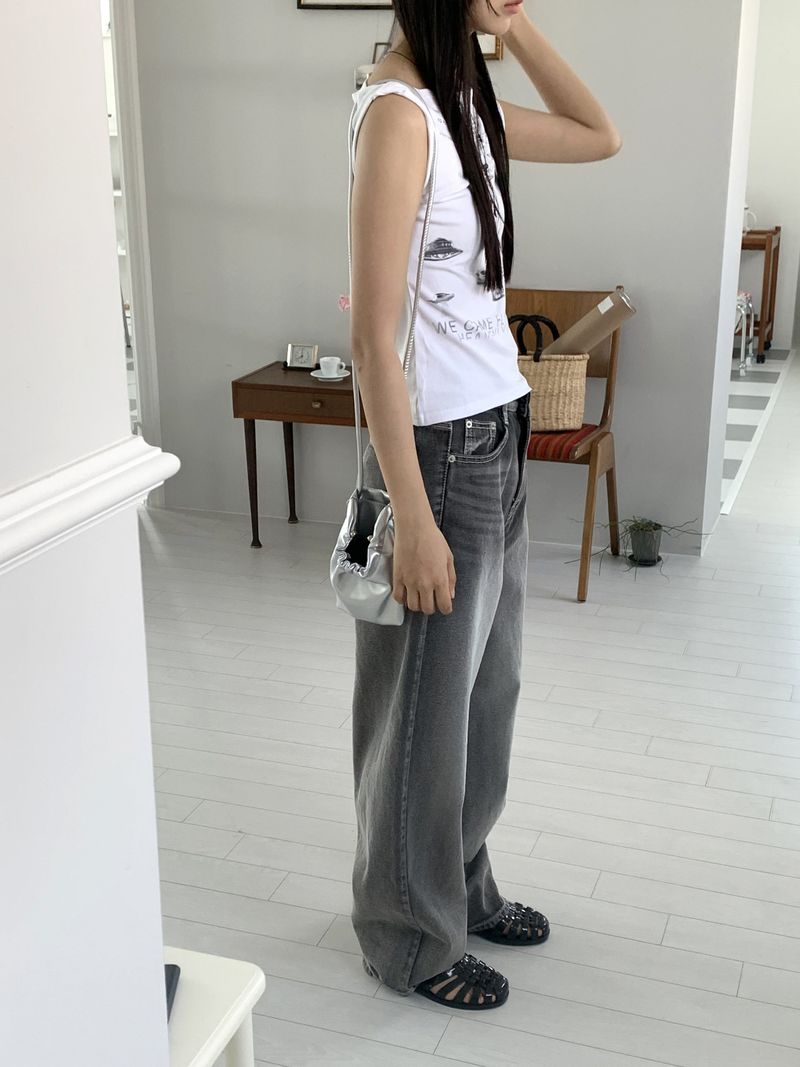 pebbled hip lettering unbalanced sleeve sleeveless