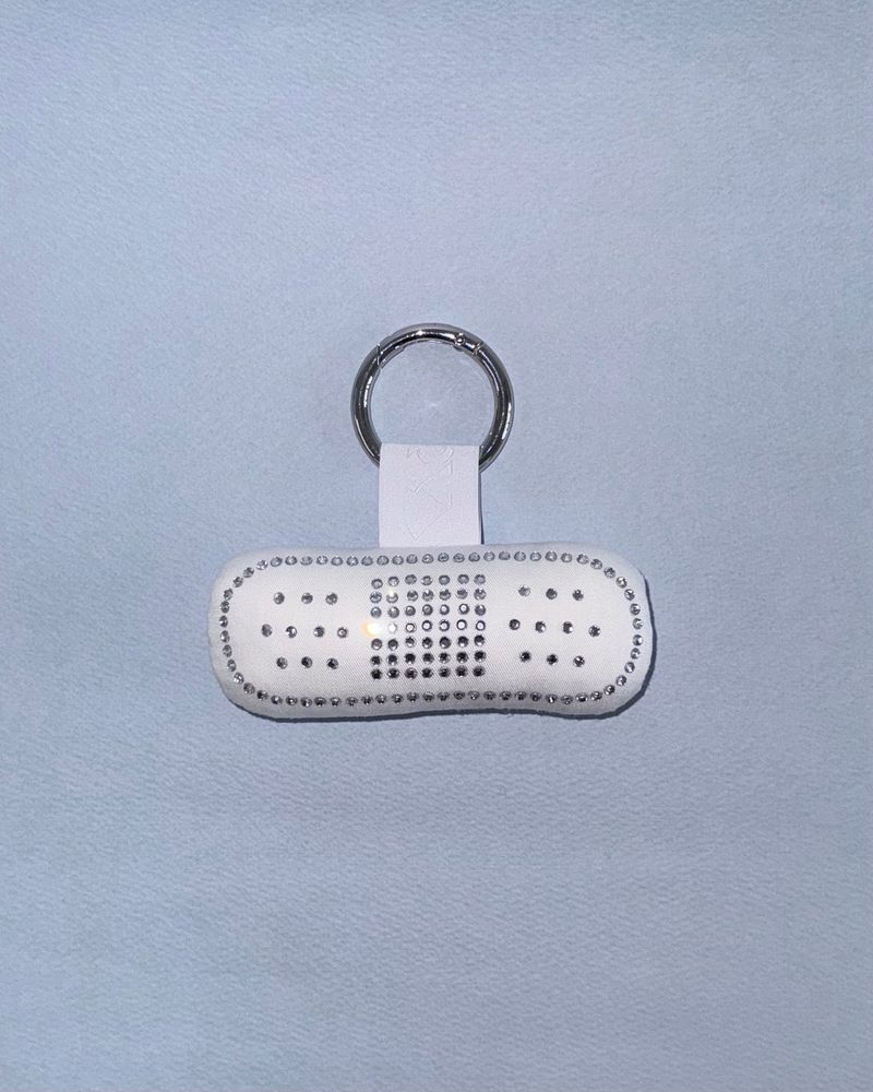 [MADE] Twinkle cushion keyring - band-aid