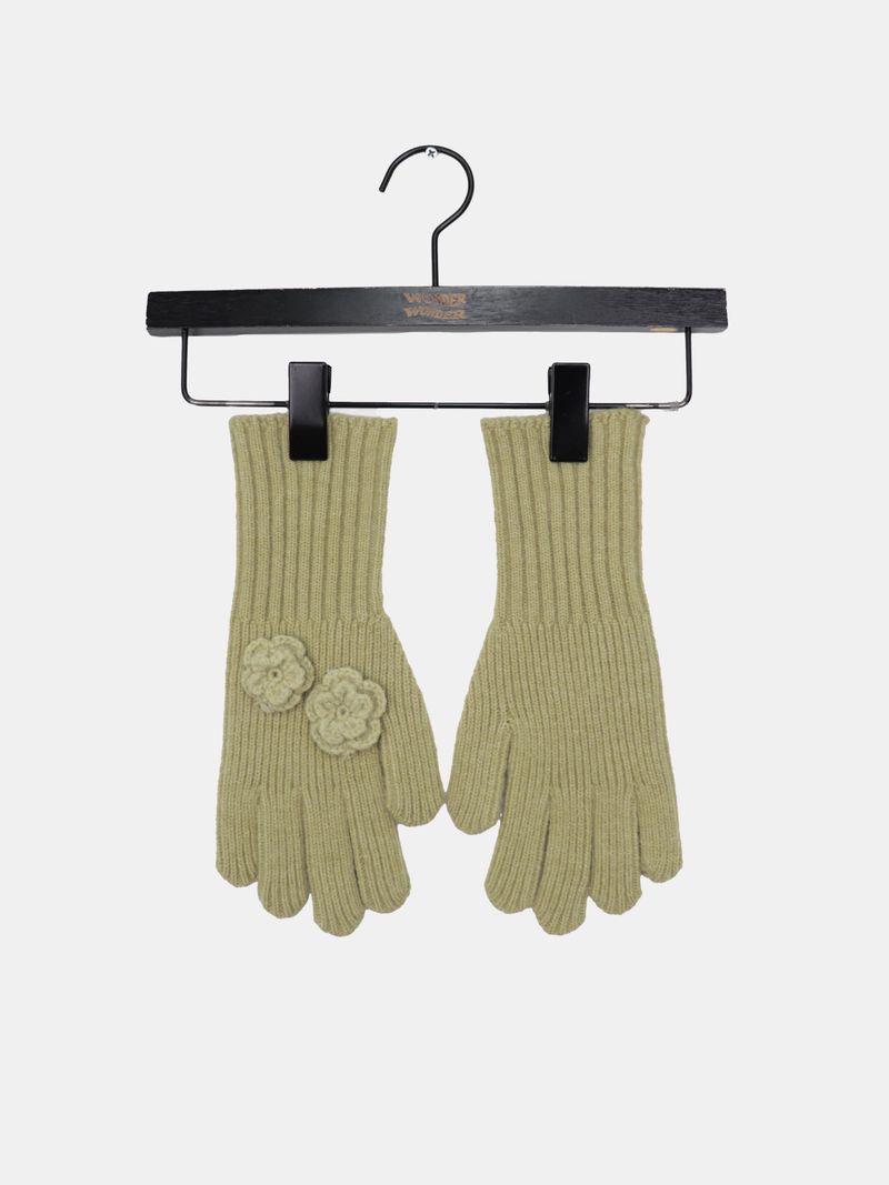 Kai Flower Pendant Finger-Hole Gloves