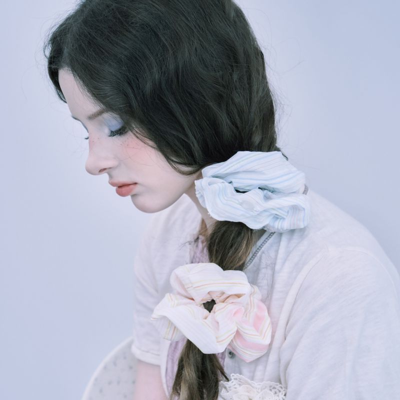 Candy Stripe scrunchie_pink