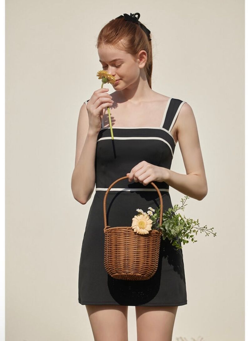 Bella swimdress Black
