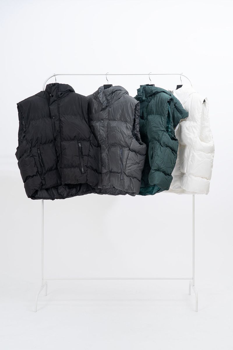 Andra Wrinkle Hood Padded Vest