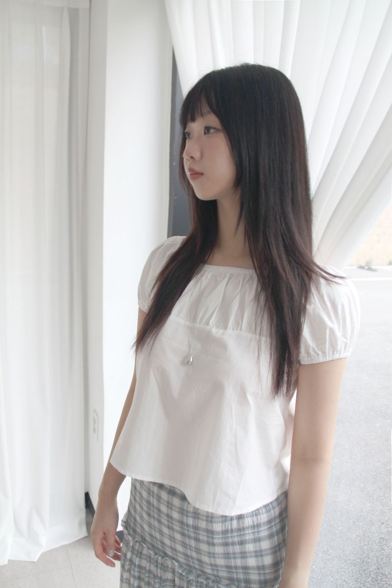 Soft Shirring Blouse