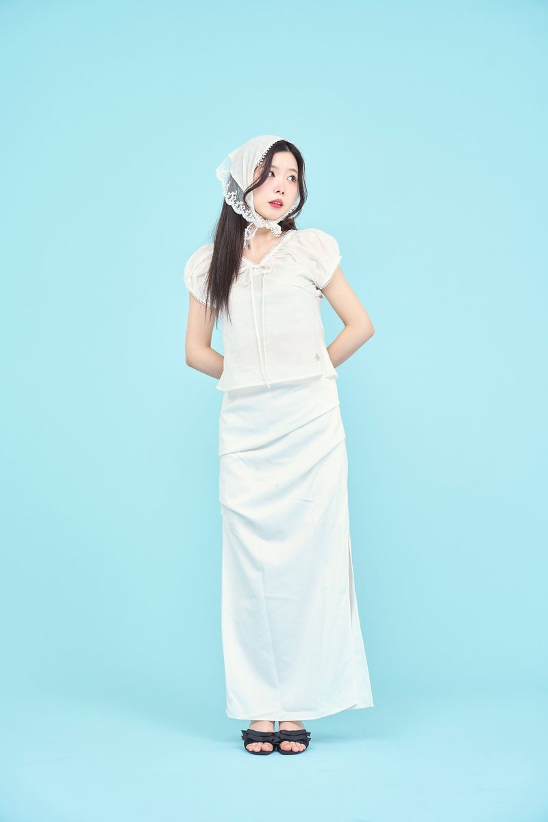 フリルブラウス / frill blouse