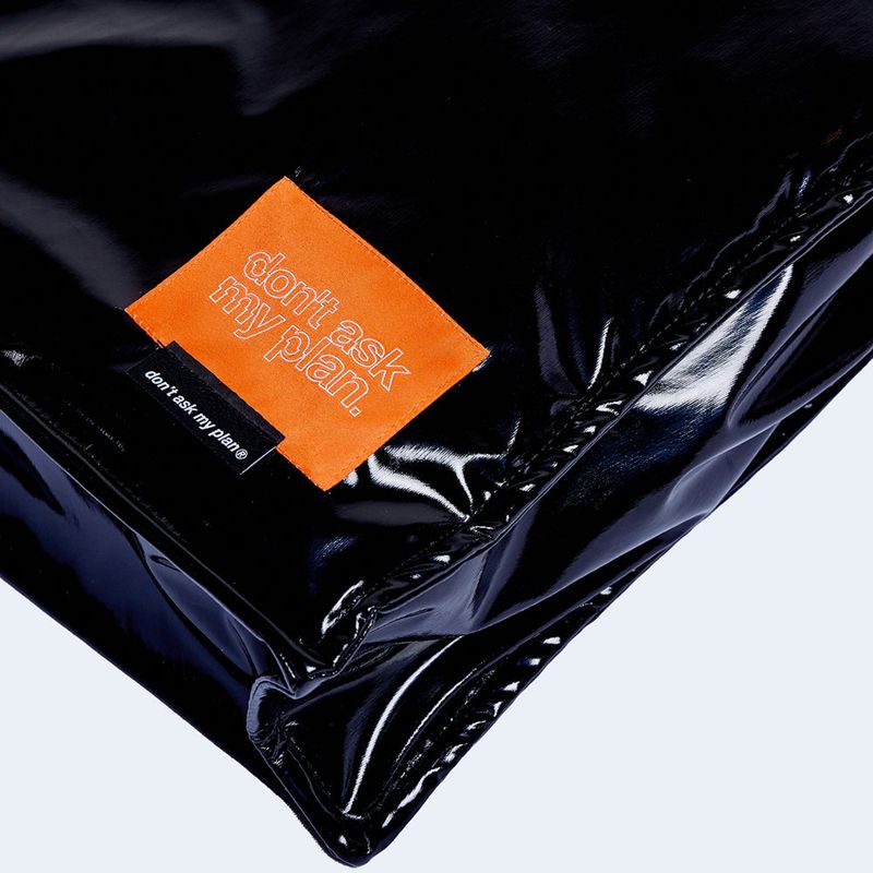 DAMP MANGO SQUARE SHOULDER BAG_BLACK