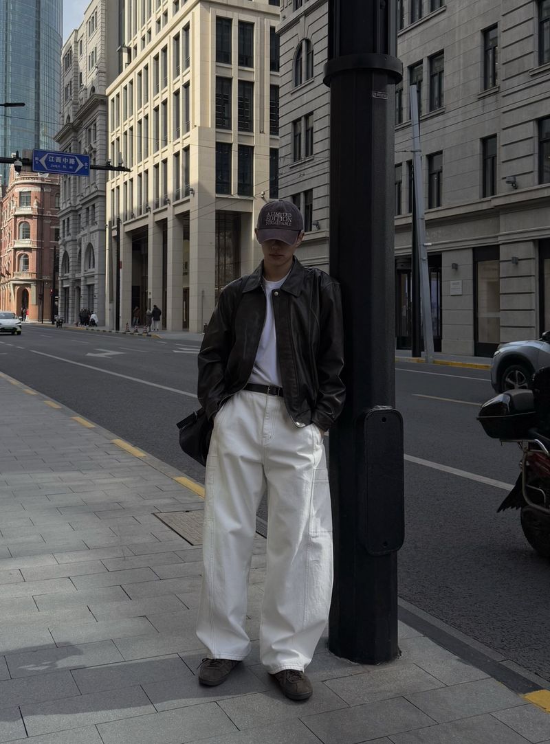 HIMUL STITCH CURVED PANTS