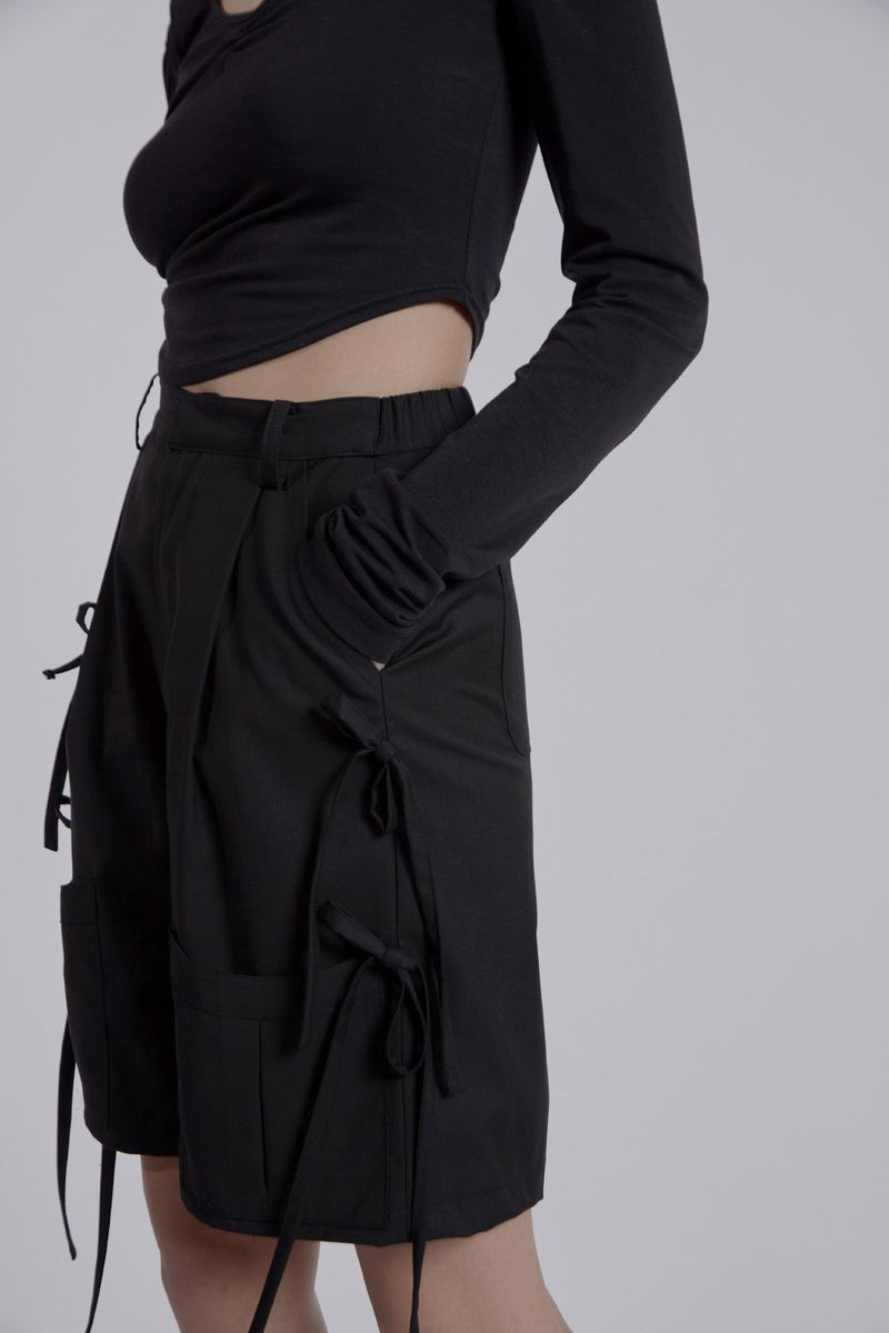 STRAP POCKET BERMUDA PANTS(BLACK)