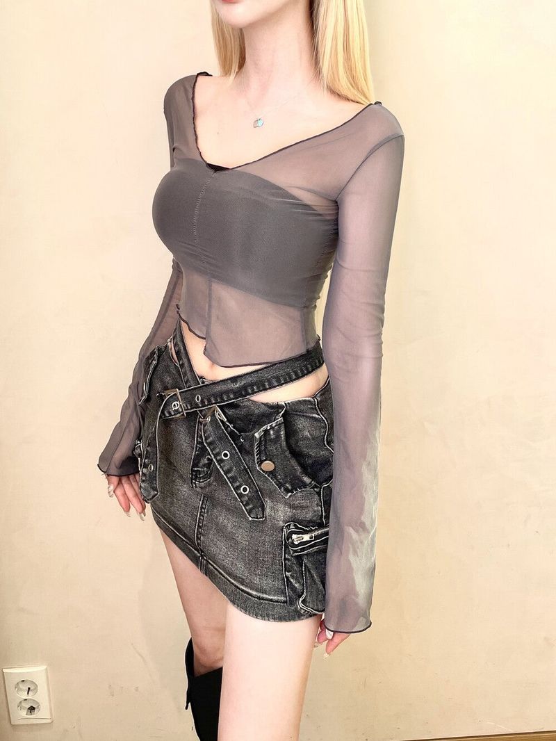 1379. See-through V neck T (3color)