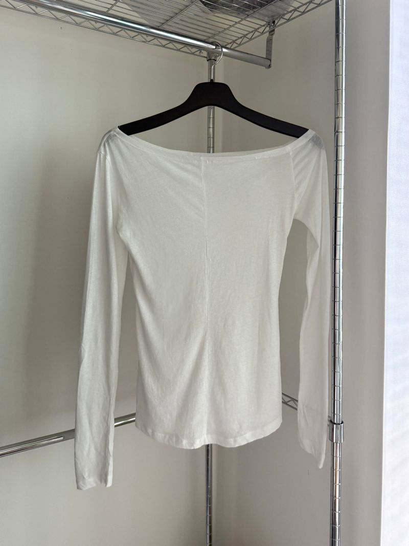 Lizzy Unbalanced T-shirt (4 colors)