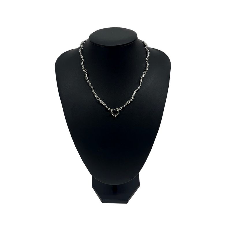 Black heart Necklace