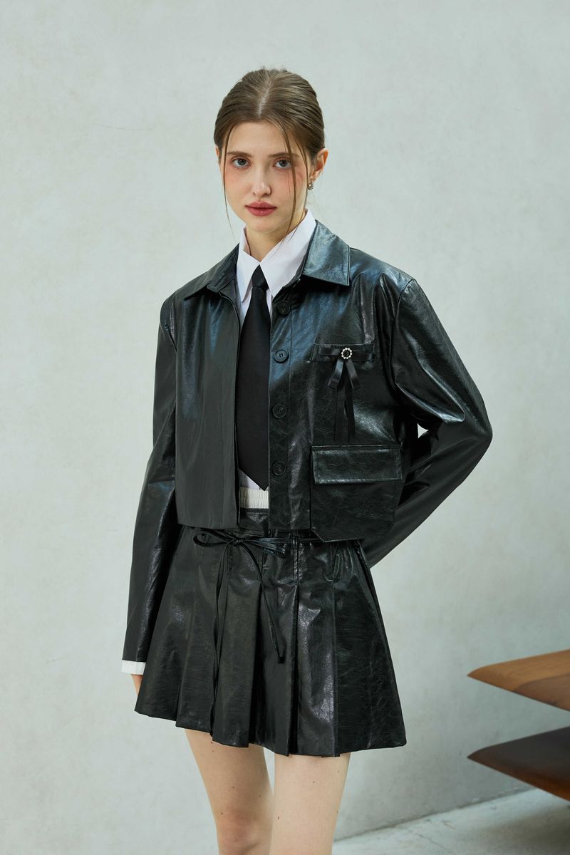 MOLLY LEATHER CROP JACKET / BLACK