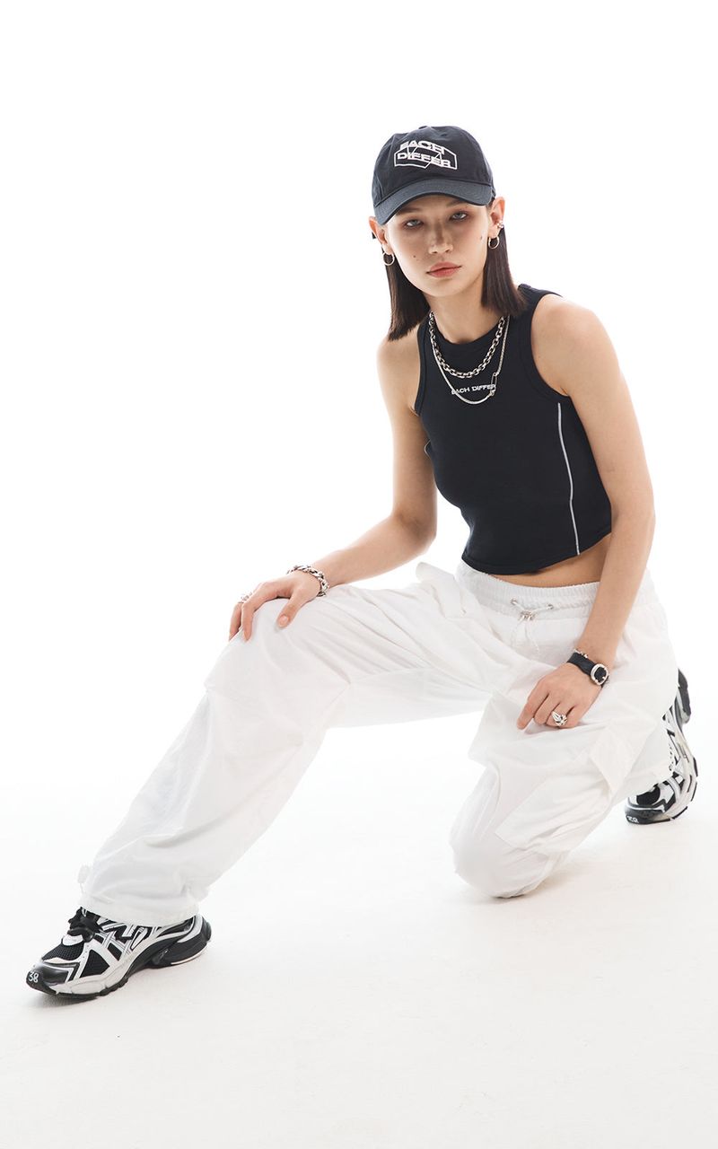 REFLECTIVE PIPING CROP TOP_BLACK